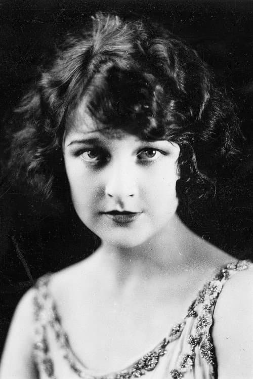 Eleanor Boardman as Mary Sims in The Crowd