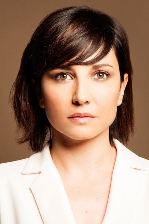 Marian Γlvarez as Rosa Ribagorda in The (Silent) War