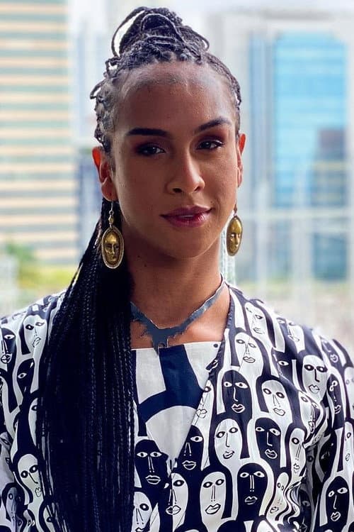 Linn da Quebrada as Bibiana in Vitória