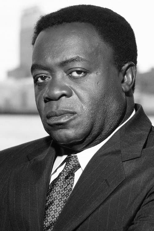 Yaphet Kotto as Detective Harry Lowes in The Star Chamber
