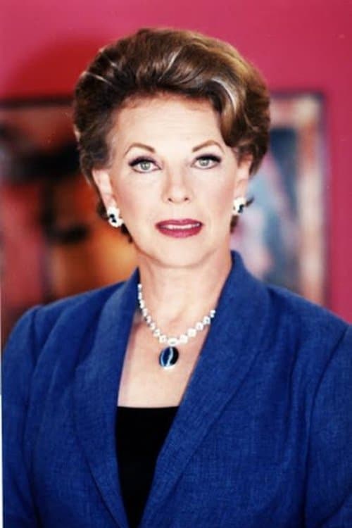 Regina Torné as Mamá Elena in Like Water for Chocolate
