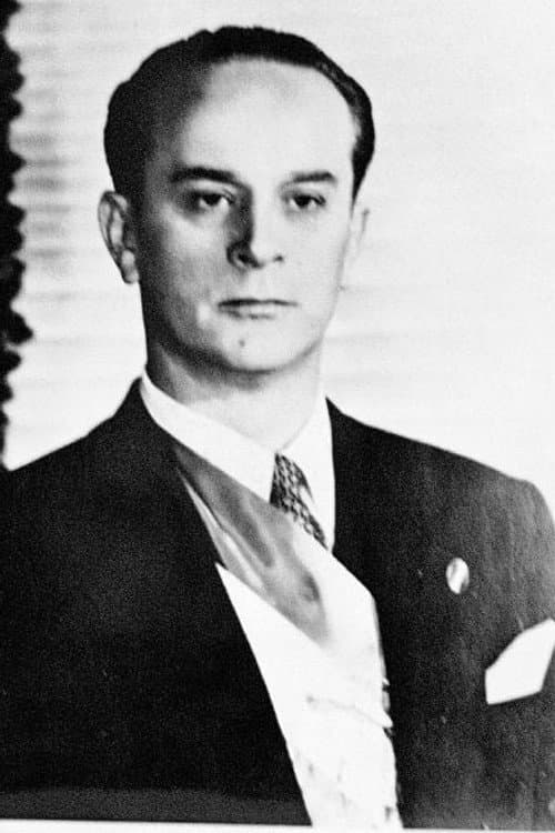Jacobo รrbenz as Self - President of Guatemala (archive footage) in The War on Democracy