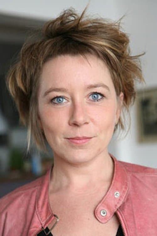 Blandine Lenoir as Daughter in I Stand Alone
