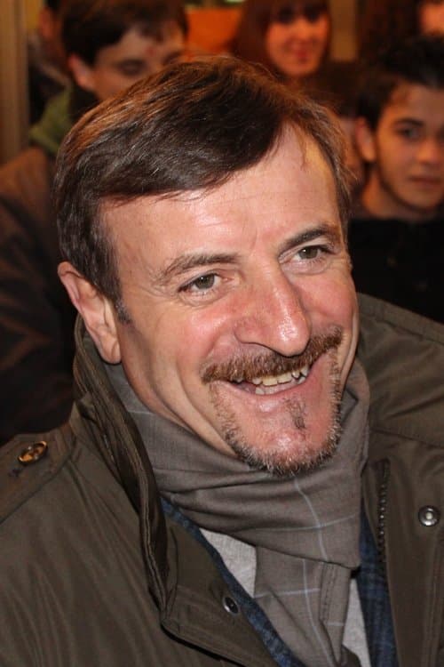 Giacomo Poretti as Giacomo / Jack / Passeggero tram / Michele in Three Men and a Leg