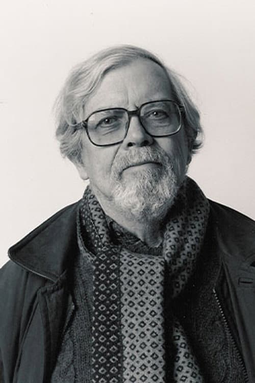 Robert Breer as Self in As I Was Moving Ahead, Occasionally I Saw Brief Glimpses of Beauty