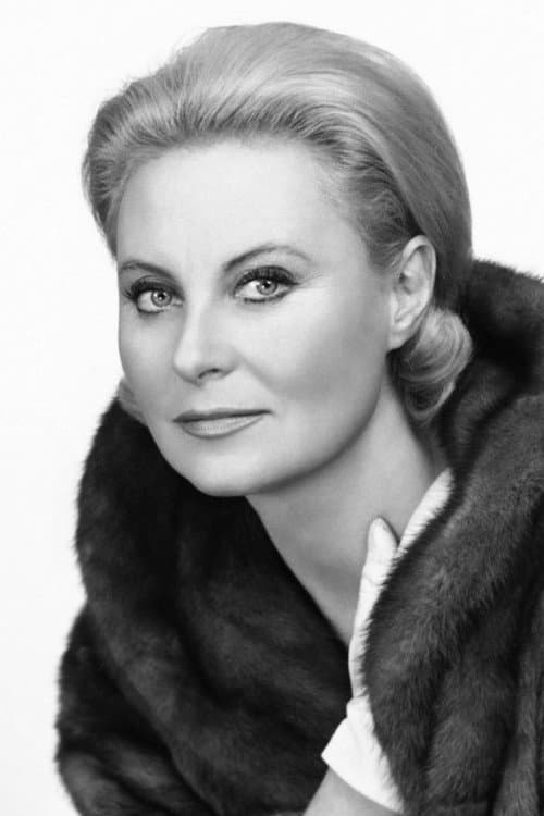 Michรจle Morgan as Femme dans le train in Everybody's Fine
