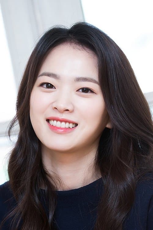 Chun Woo-hee as Moo-myeong in The Wailing