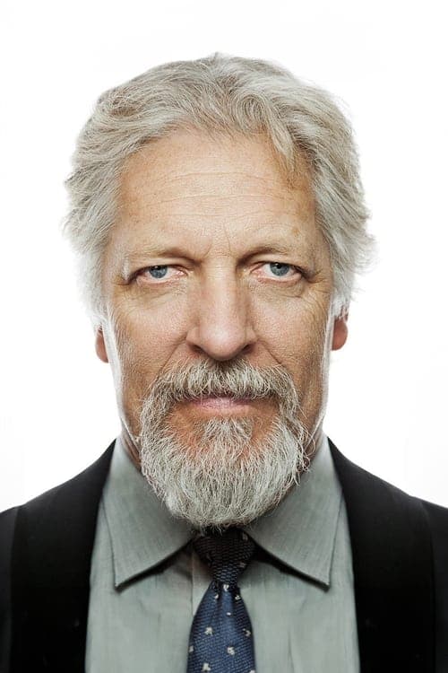 Clancy Brown as Curly Joe (segment "The Ballad of Buster Scruggs") in The Ballad of Buster Scruggs