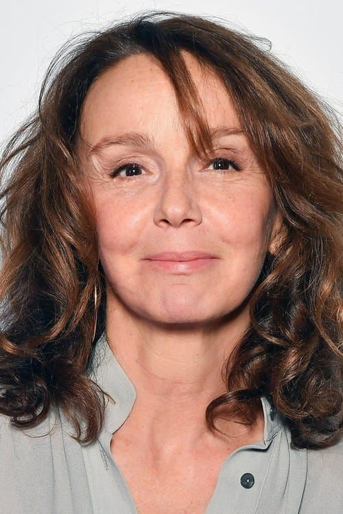 Philippine Leroy-Beaulieu as Sylvia in Three Men and a Cradle
