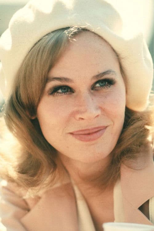 Karen Black as Bett Harrow in The Outfit