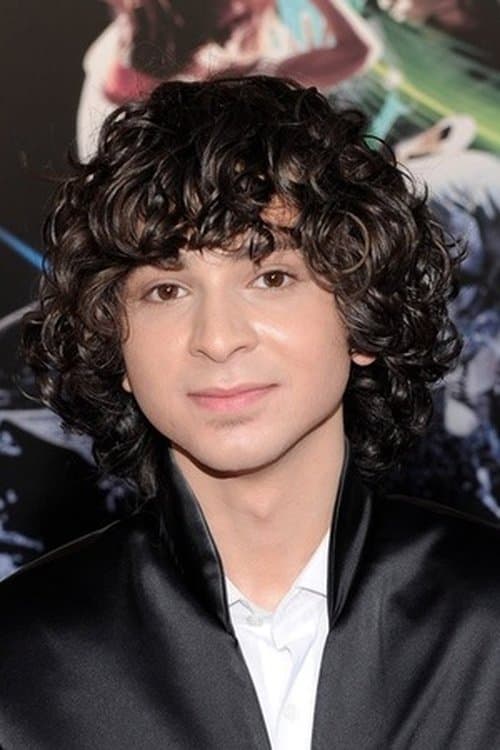 Adam Sevani as Robert Alexander III / 'Moose' in Step Up 3D