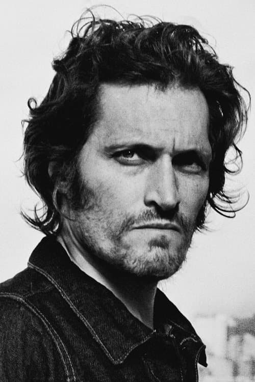 Vincent Gallo as Moss in L.A. Without a Map