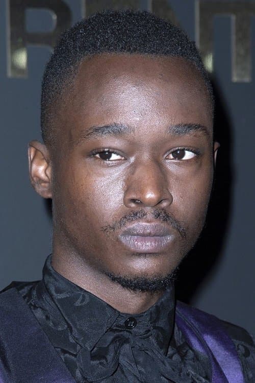 Ashton Sanders as Carson in Brothers Under Fire