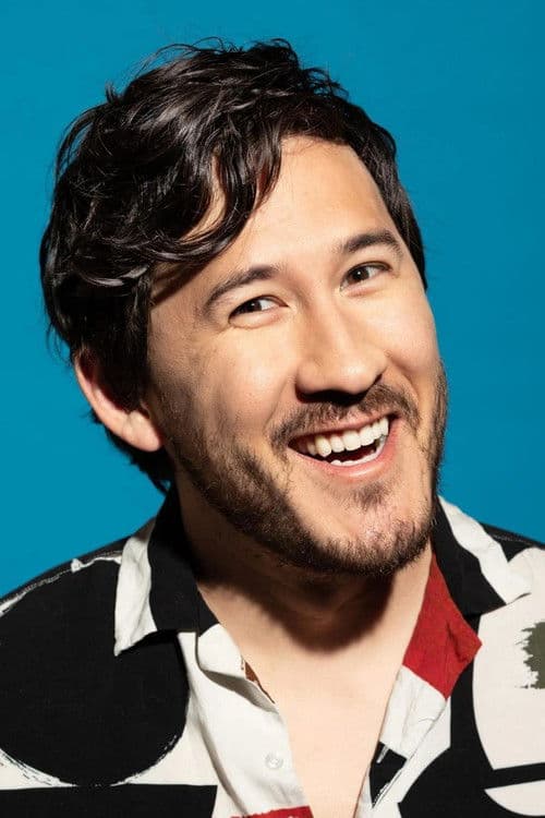 Mark Fischbach as Simon in Iron Lung