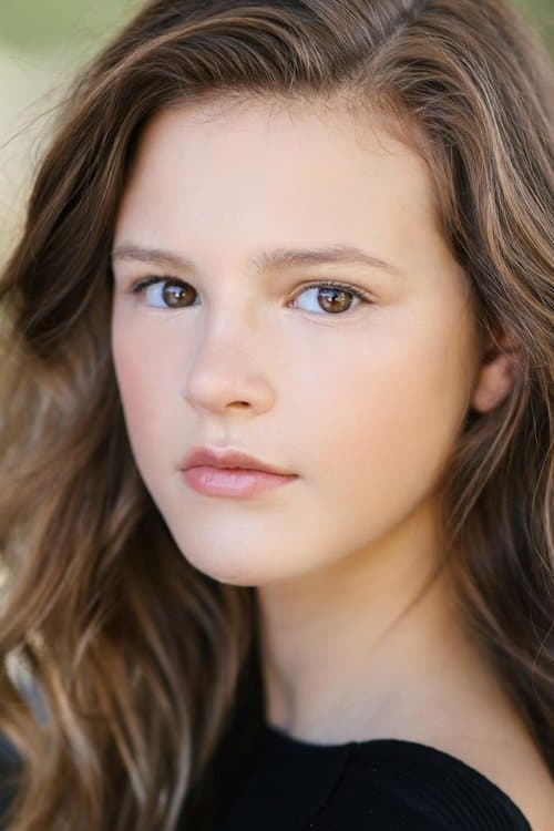 Peyton Kennedy as Gitty in American Fable