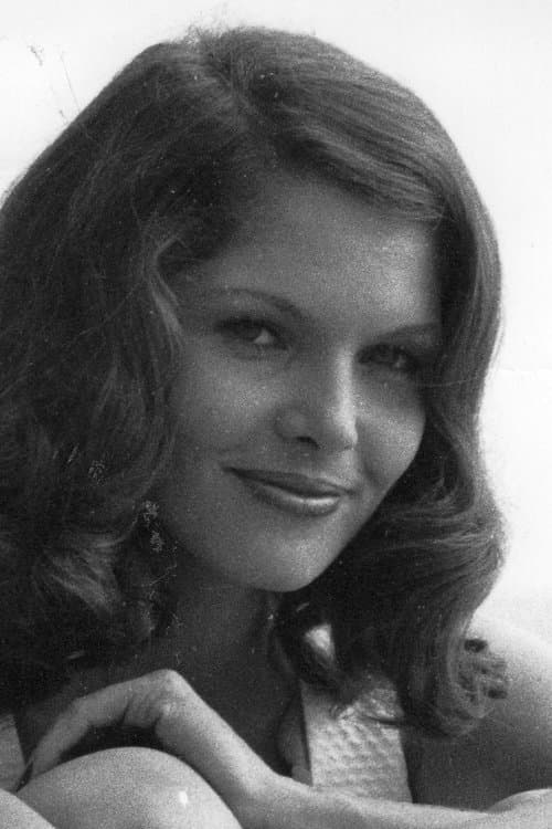 Lois Chiles as Carol Ann in The Way We Were