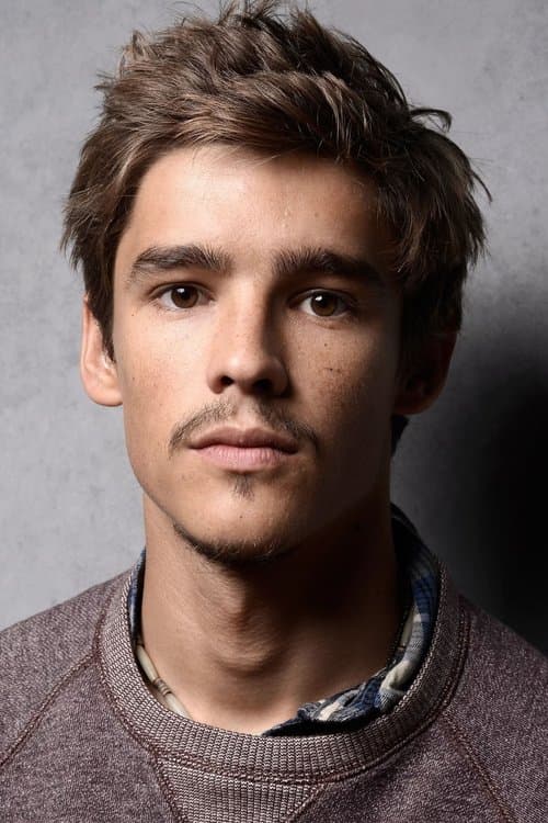 Brenton Thwaites as Dean McMullen in Blue Lagoon: The Awakening