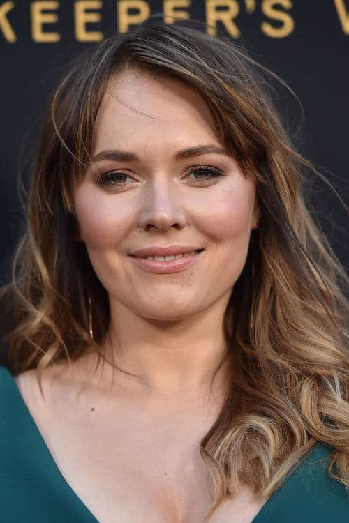 Magdalena Lamparska as Olga in 365 Days: This Day
