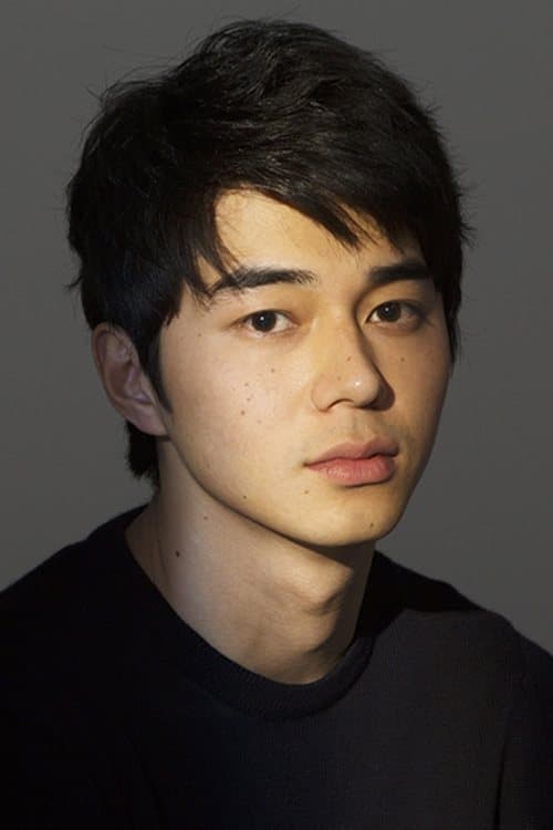 Masahiro Higashide as Mabuchi Kou in Blue Spring Ride