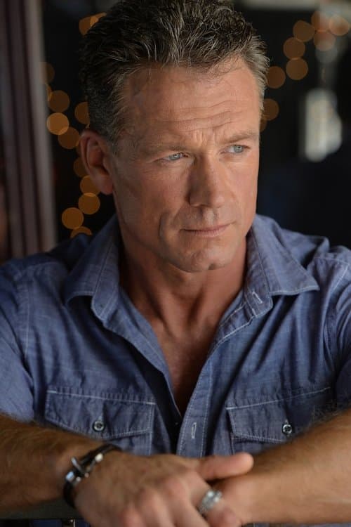 Rick Ravanello as Detective Borden in Wedding Planner Mystery