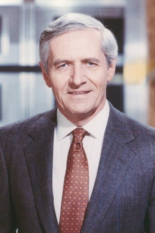 Arthur Hill as Albert Graves in Harper