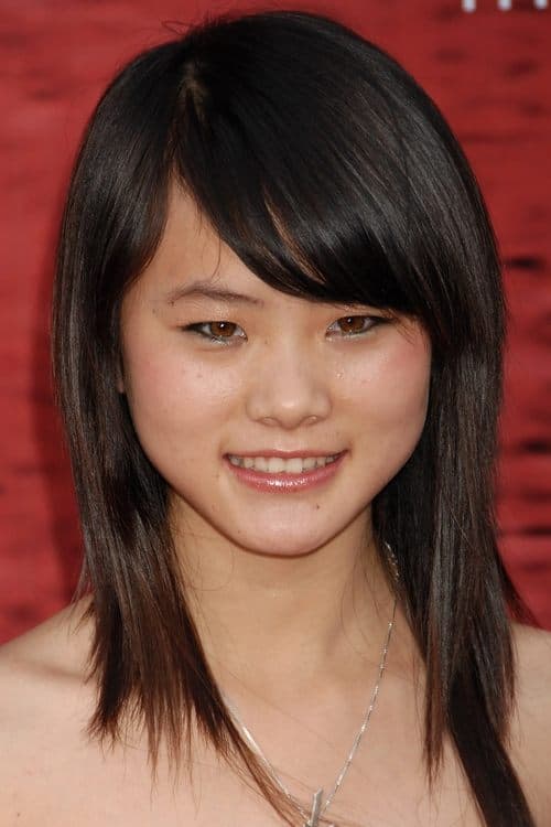 Wenwen Han as Meiying in The Karate Kid