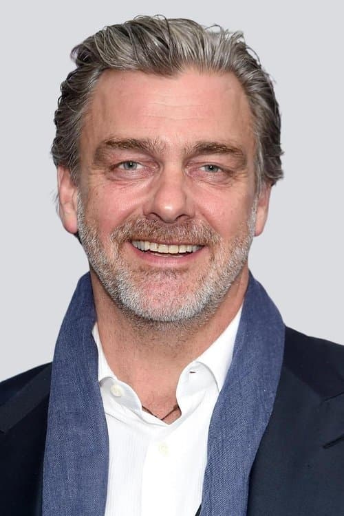Ray Stevenson as Frank Castle / The Punisher in Punisher: War Zone