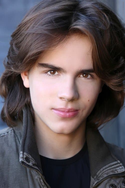 Matthew Garbacz as Taylor in Seized