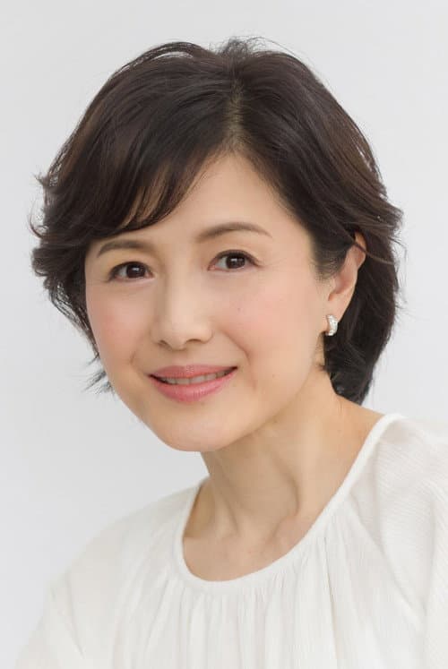 Maki Mizuno as Itoko Satou (voice) in To Every You I've Loved Before