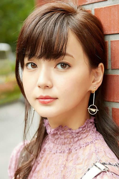 Mikako Tabe as Michiru Kuriyama in Midnight Diner