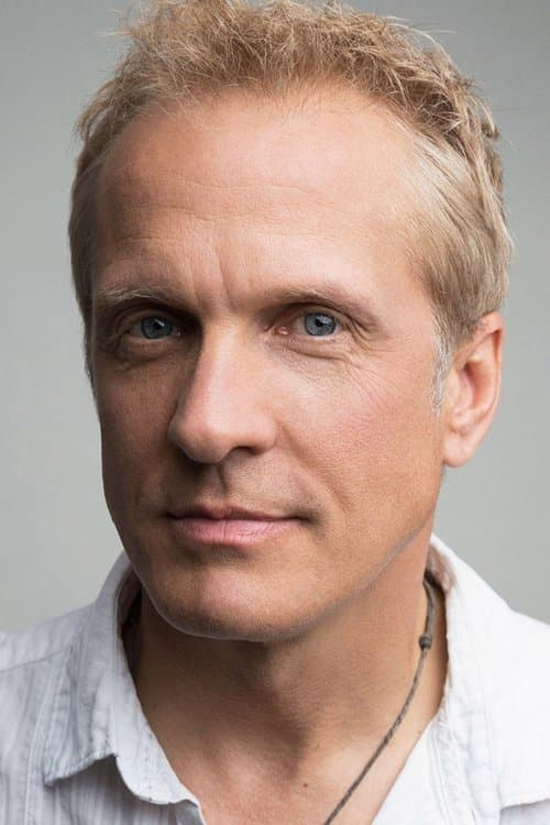 Patrick Fabian as Thantos in Twitches