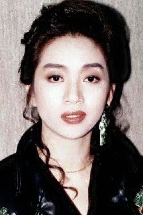 Anita Mui Yim-Fong as Inspector Fong in The Enforcer