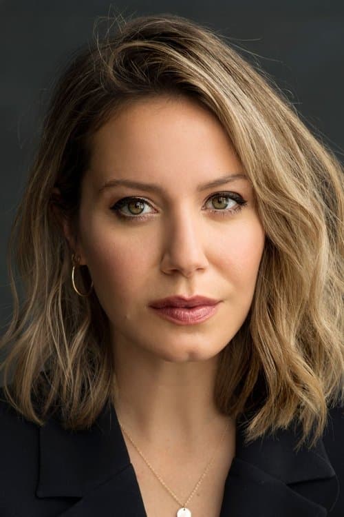 Magalie Lรฉpine-Blondeau as Elsa in You Found Me