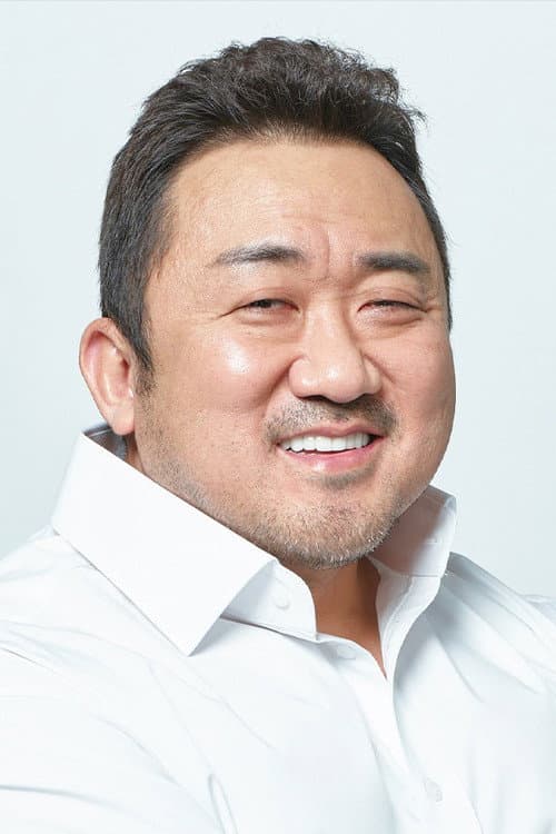 Don Lee as Sung-ju / Household God in Along with the Gods: The Last 49 Days