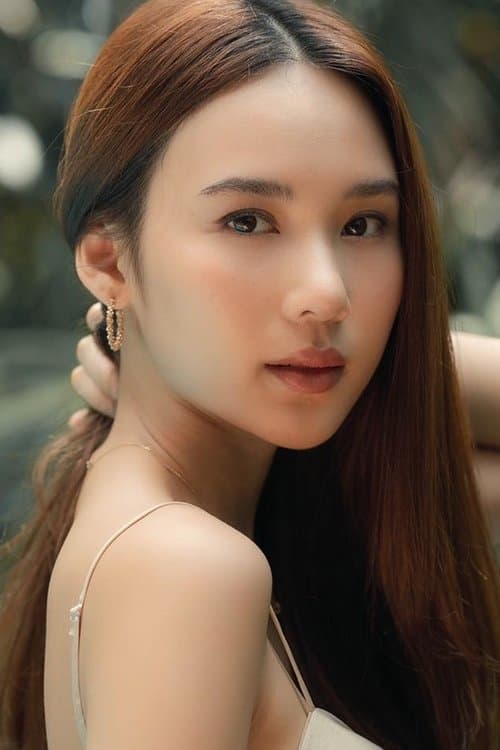 Narilya Gulmongkolpech as Sanor in Omukade