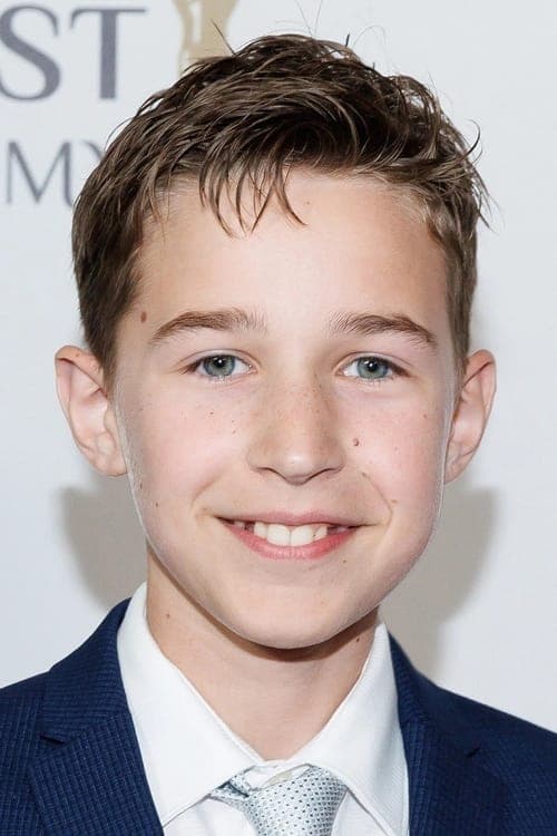 Wyatt White as Linus (voice) in Snoopy Presents: Welcome Home, Franklin