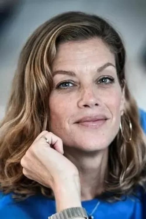 Marie Bรคumer as Romy Schneider in 3 Days in Quiberon