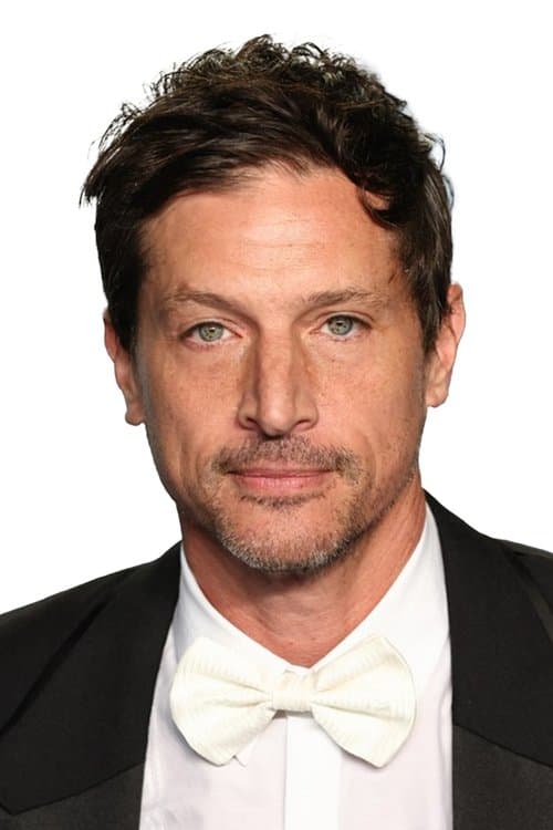Simon Rex as Dan Sanders in Scary Movie 5