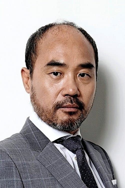 Kang Shin-il as Chief Lee in Maundy Thursday