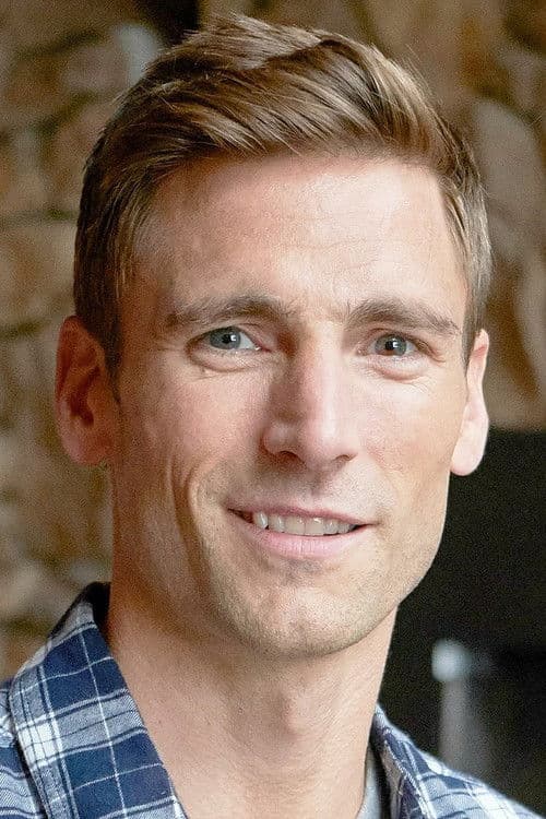 Andrew W. Walker as Aaron Gold in Wedding Planner Mystery