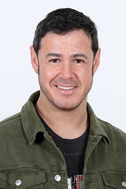 Ivan Labanda as Dog / Robot / Various (voice) in Robot Dreams