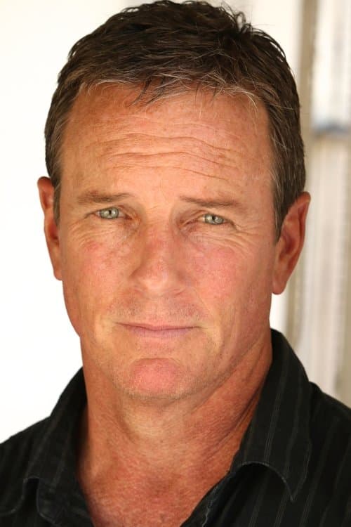 Linden Ashby as Johnny Cage in Mortal Kombat