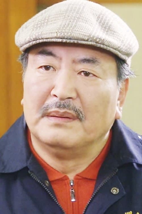 Jang Hang-seon as Detective Oh in Tell Me Something