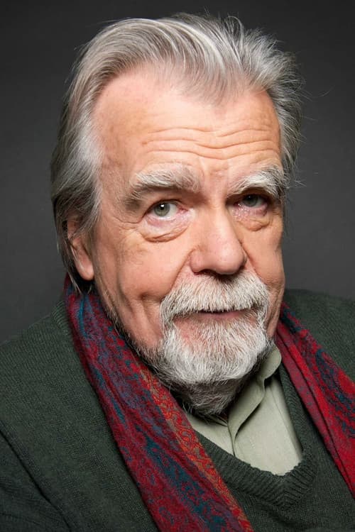Michael Lonsdale as Docteur Mézy in Stavisky...