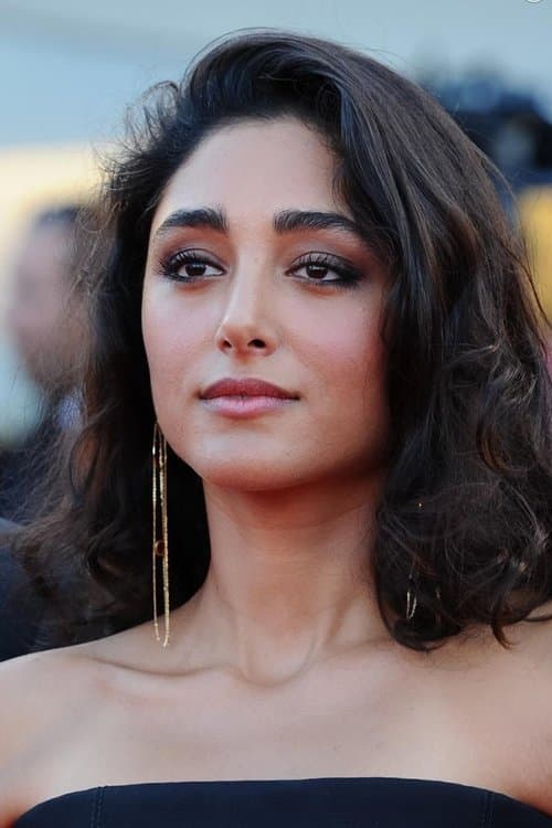 Golshifteh Farahani as The woman in The Patience Stone