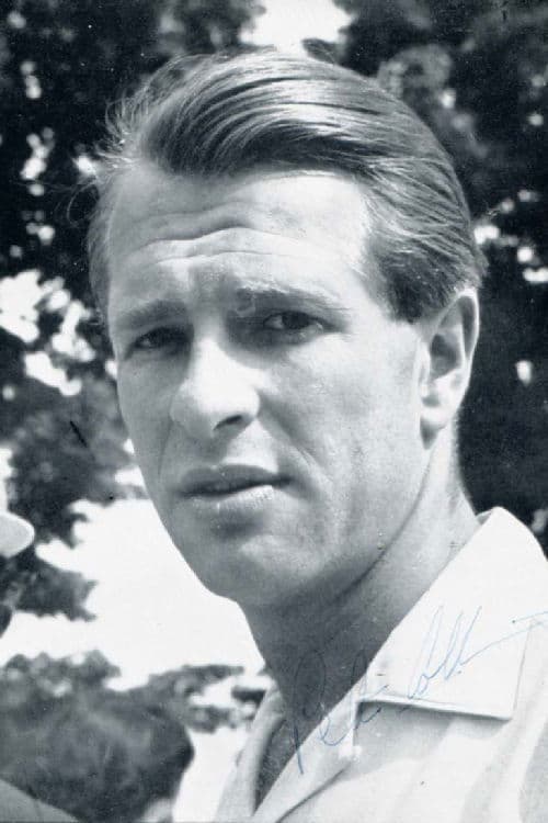 Peter Collins as Self (archive footage) in Ferrari: Race to Immortality