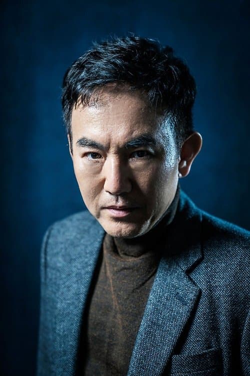 Son Byung-ho as Lee Seung-woo in Going by the Book