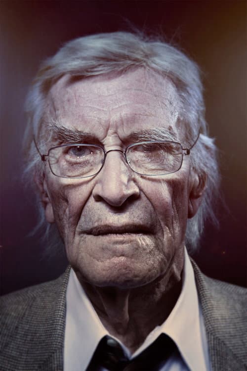 Martin Landau as Mr. Rzykruski (voice) in Frankenweenie