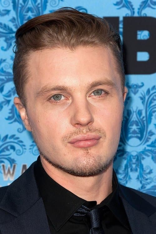 Michael Pitt as Kevin Cash in The Last Days of American Crime