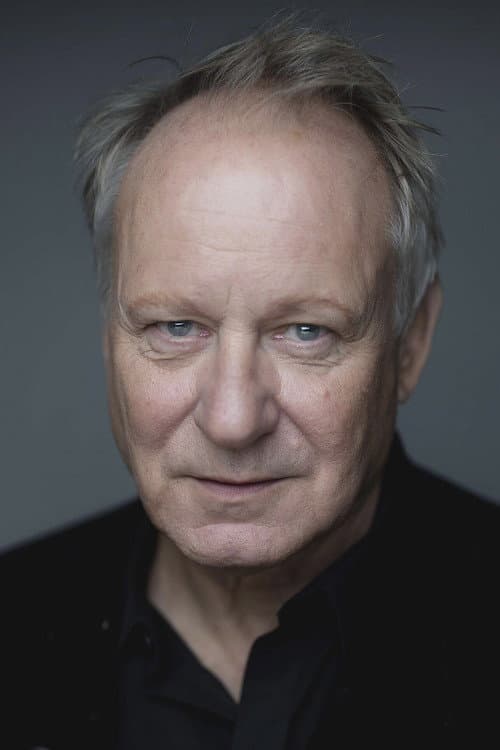 Stellan SkarsgΓ₯rd